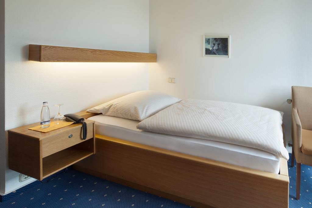 Hotel Amedieck Borchen Room photo
